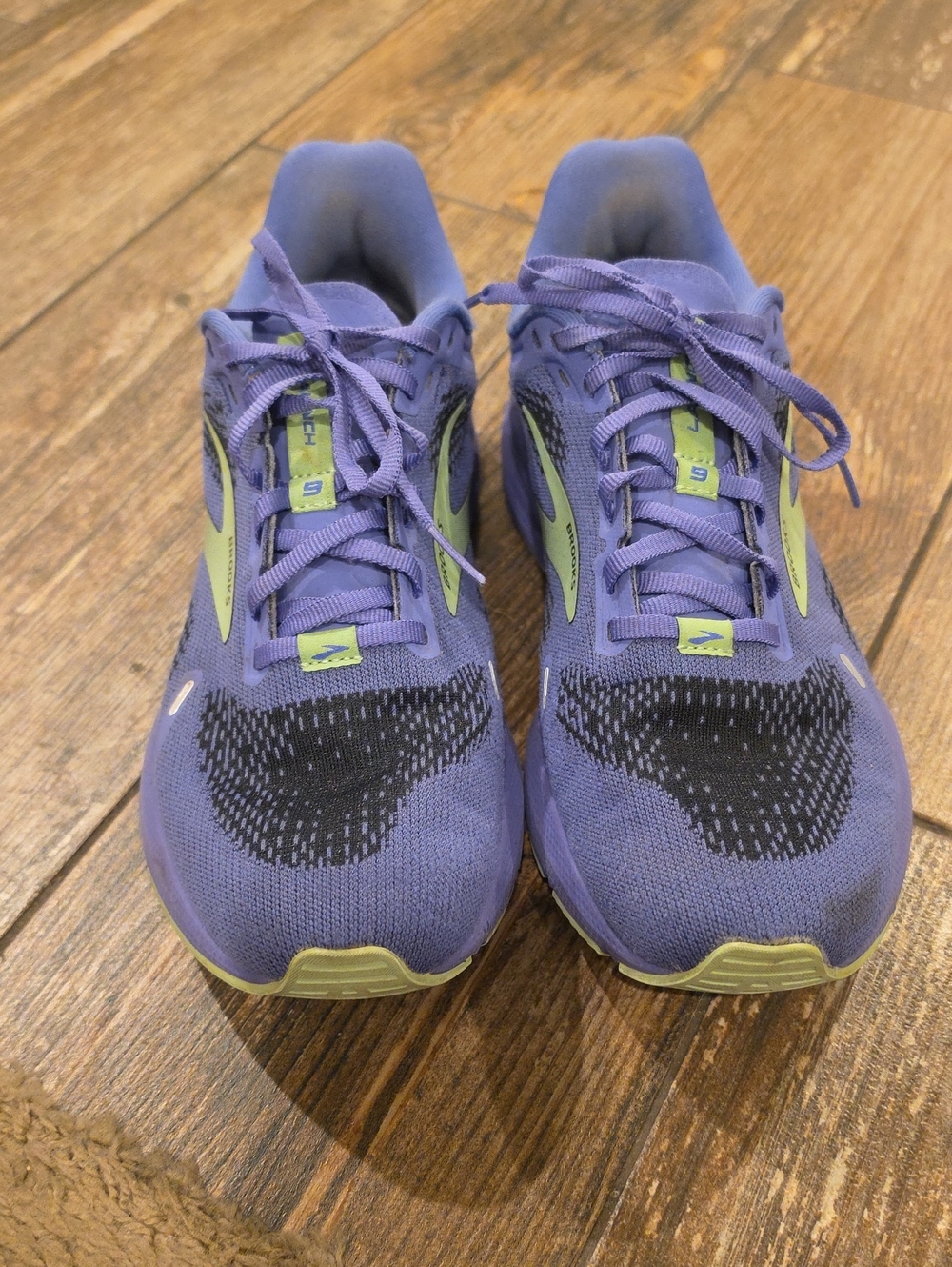 Brooks Women’s Purple Athletic Running Shoes with Lime Accents